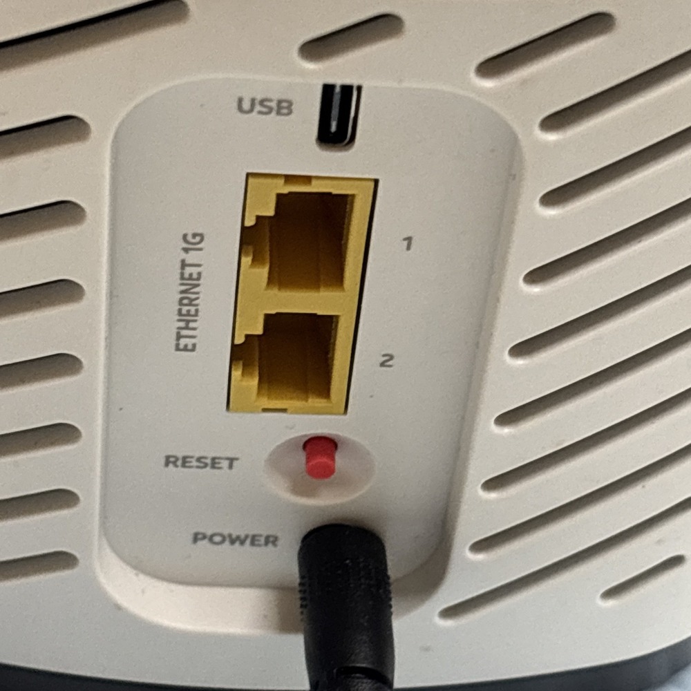 AT&T All-Fi Hub BGW530-900 WiFi Internet Gateway Router Power Tested - Picture 10 of 14